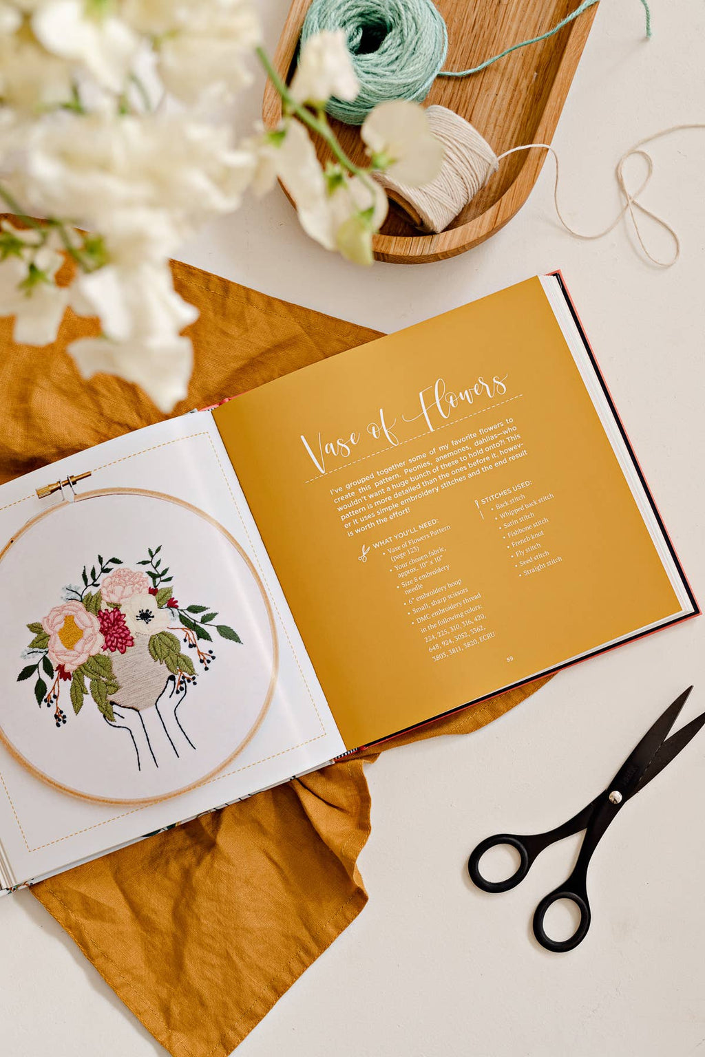 Thread Folk: An Embroidery Pattern Stitch Book
