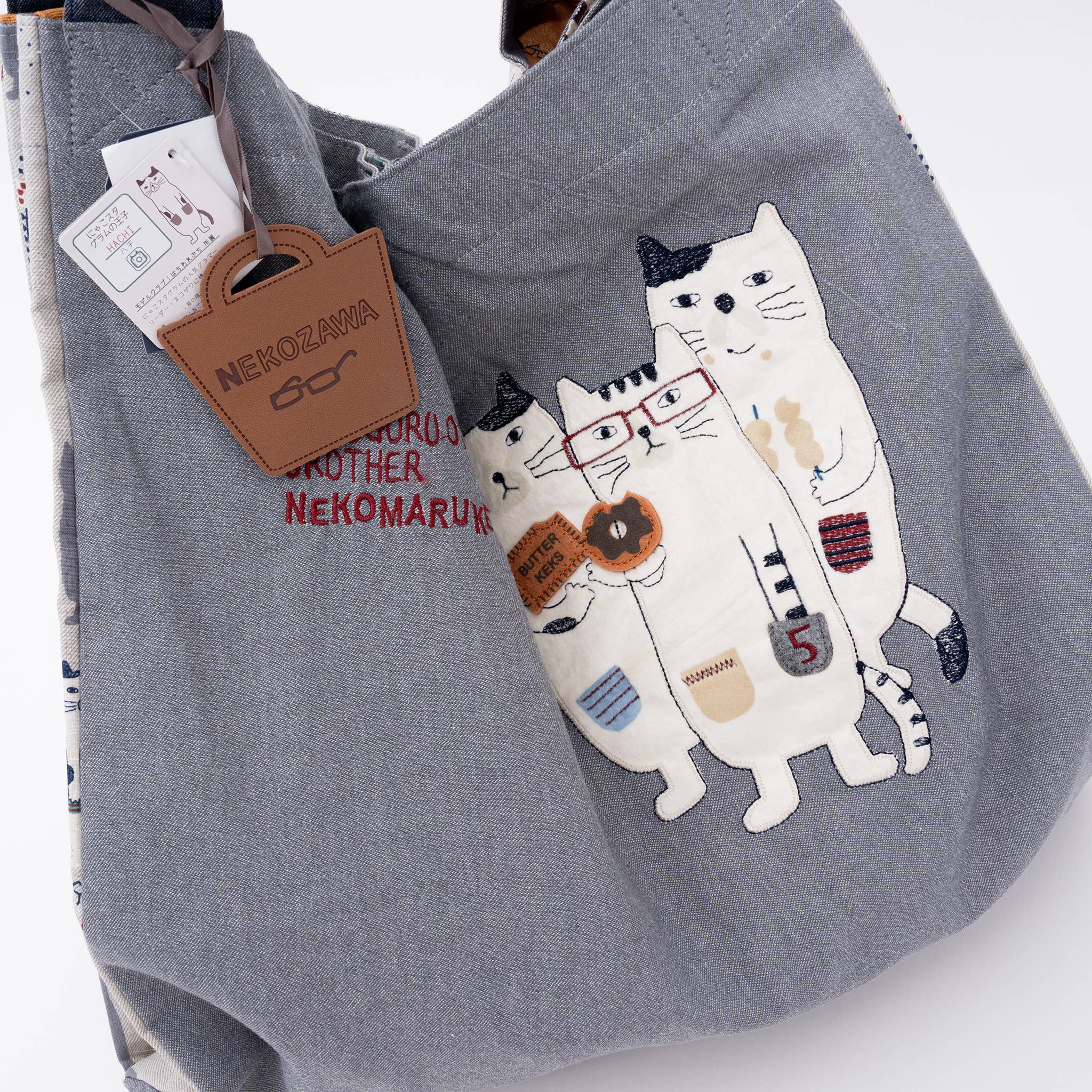 Kusuguru Japan Three Cats Embroidered Large Tote Bag - Gray