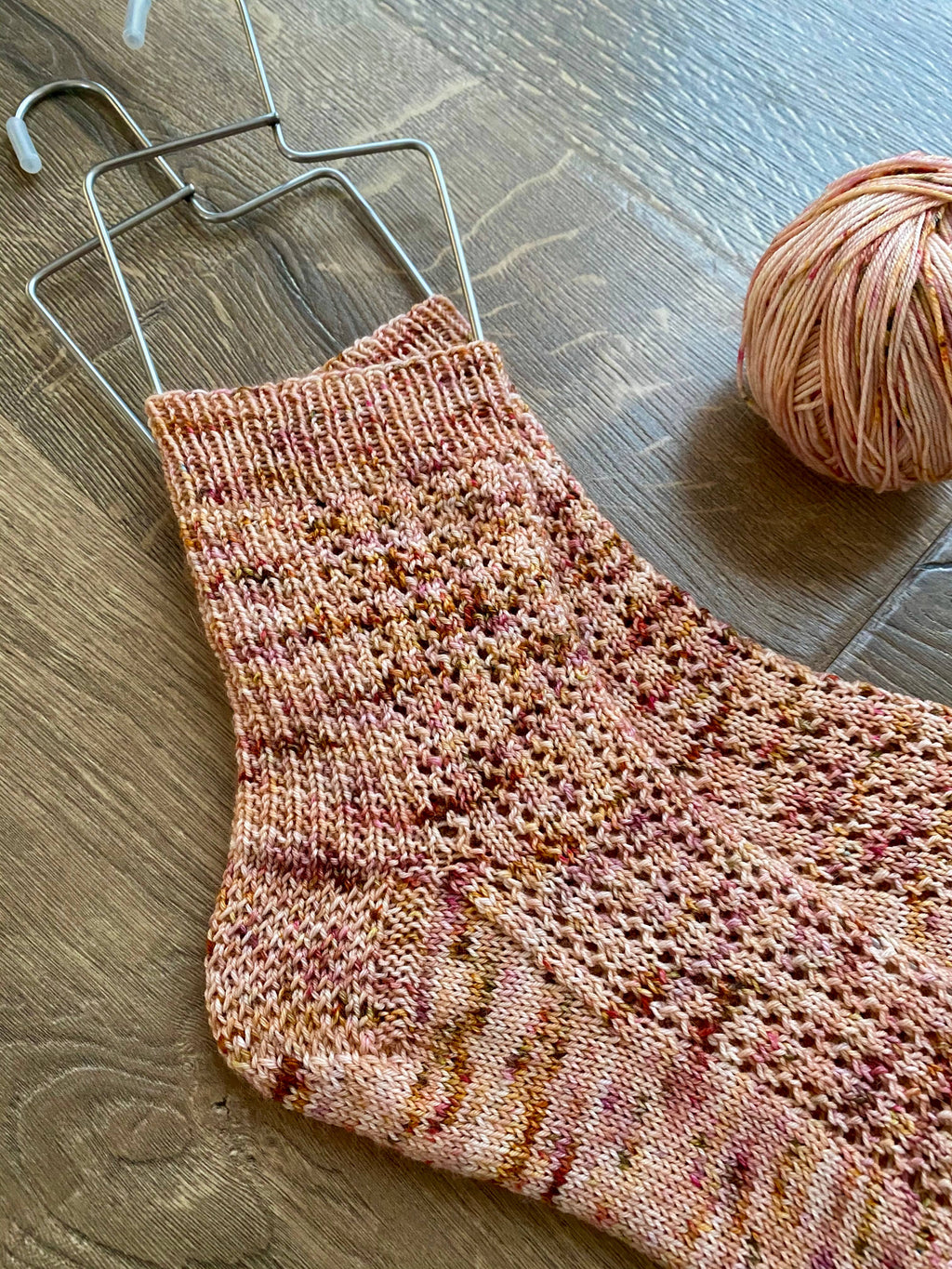 Feelin 29 Socks Knitting Paper Pattern