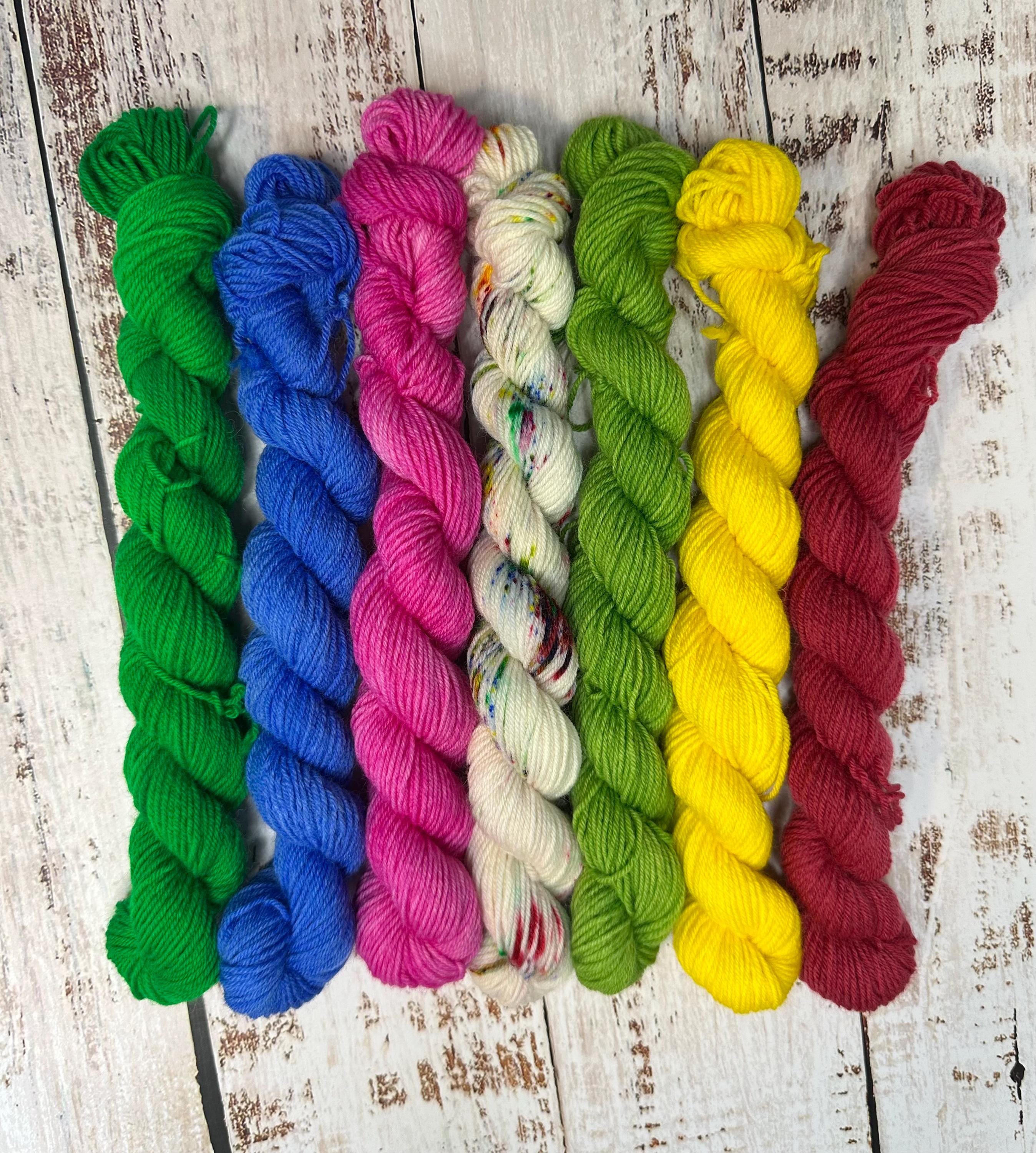 Christmas Wrapping Paper:   Mini Skein Set