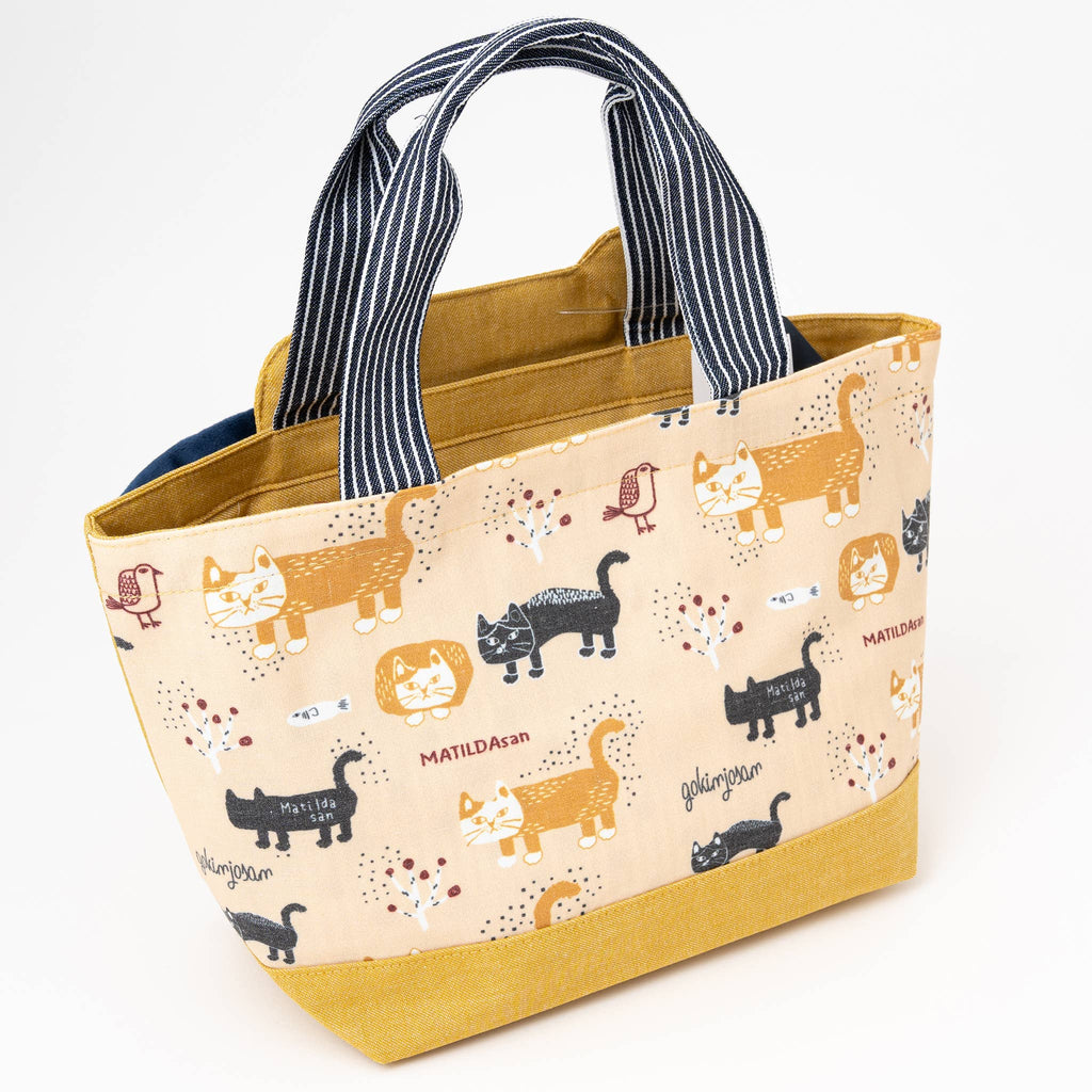 Kusuguru Japan Embroidered Cat Fabric Lunch Tote Bag