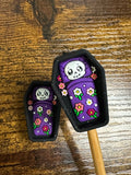 Sleepy skeleton stitch stoppers