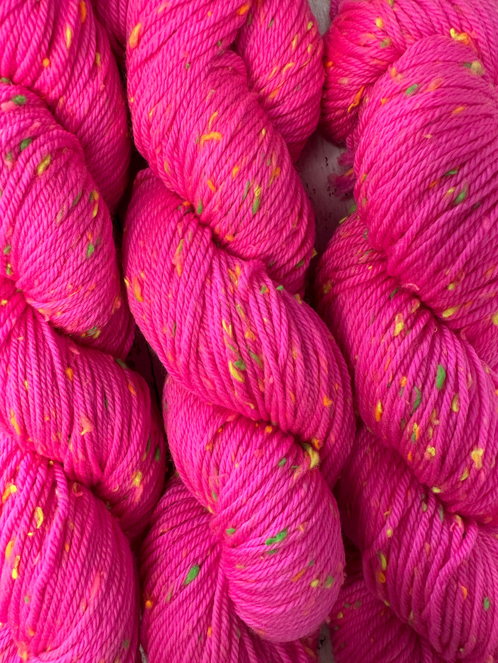 Neon Magic - NeonTweed Yarn