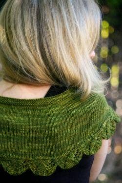 Cedar Leaf Shawlette Knitting Pattern