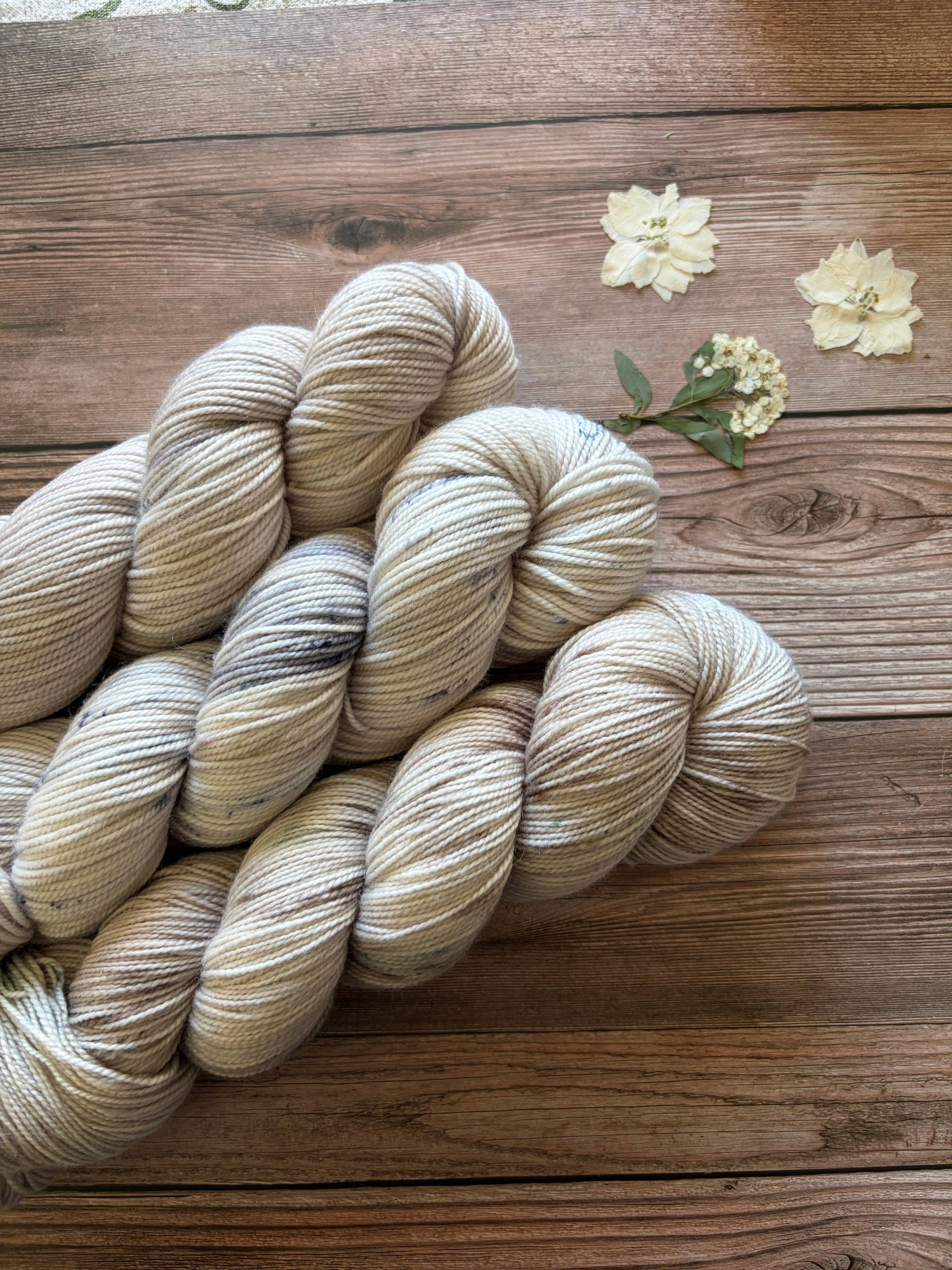 Jam Jar Yarns - Mourning Dove