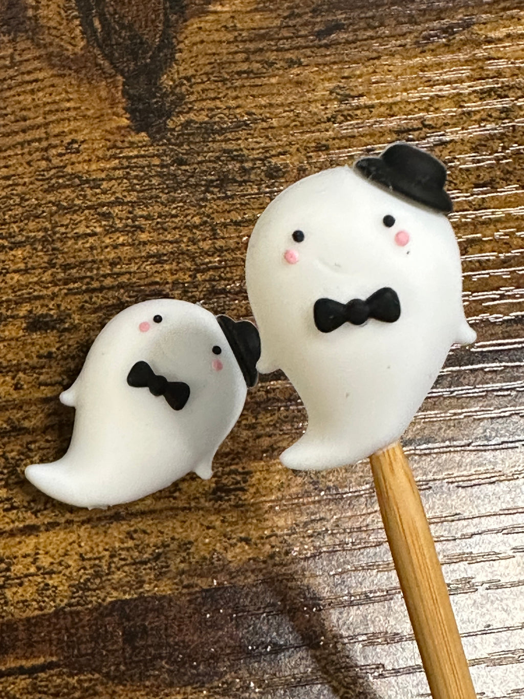 Tuxedo Ghost Stitch Stoppers