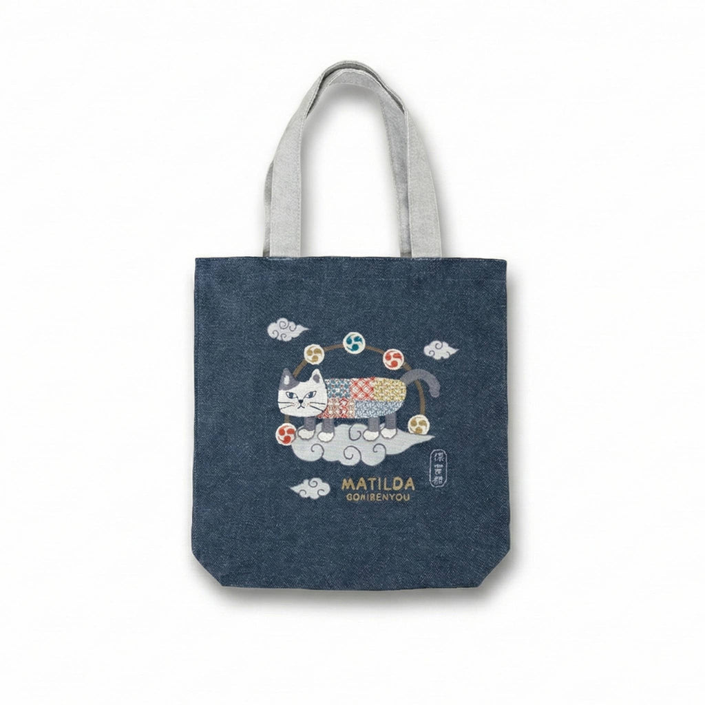 Kusuguru Japan 'Matilda-san' Canvas Everyday Tote Bag