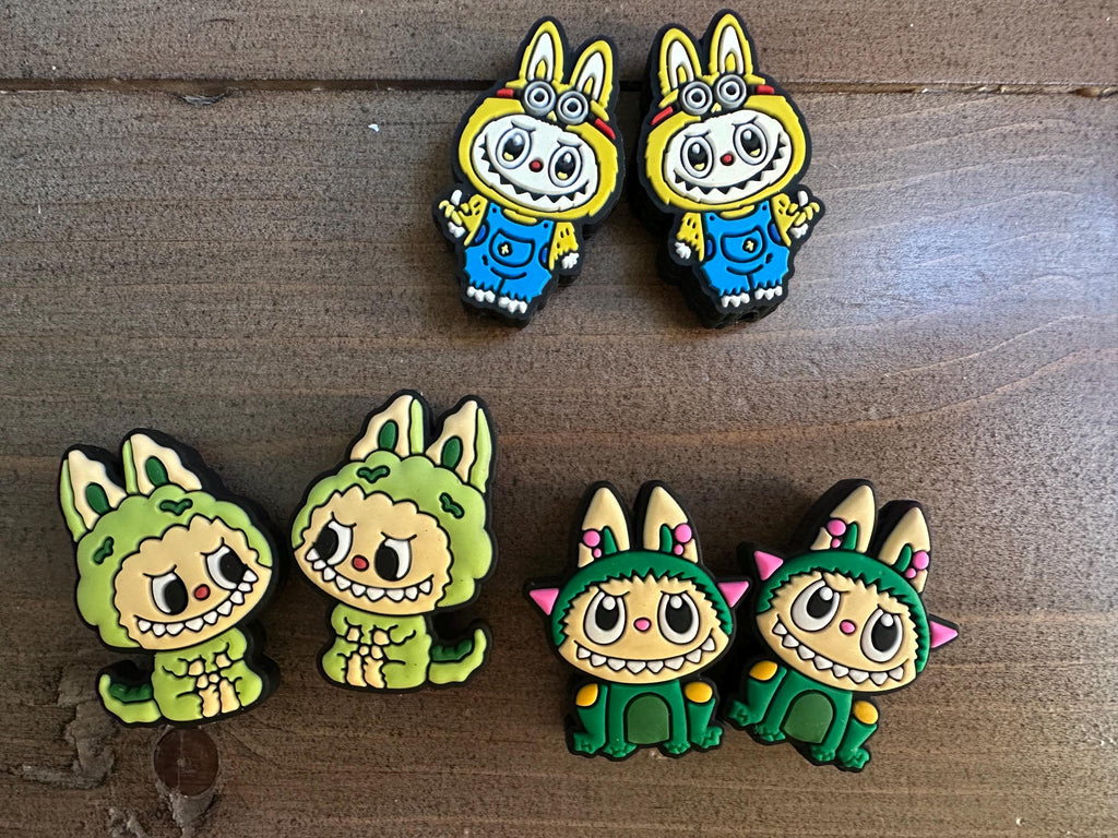 Mischievous Doll - more costumes - Stitch Stoppers