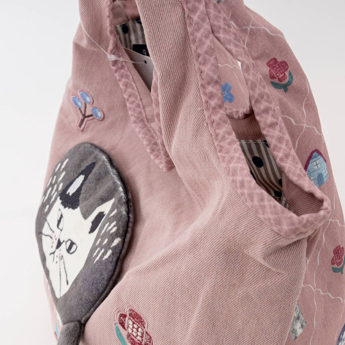 Kusuguru Japan Embroidered Climbing Cat Canvas Tote