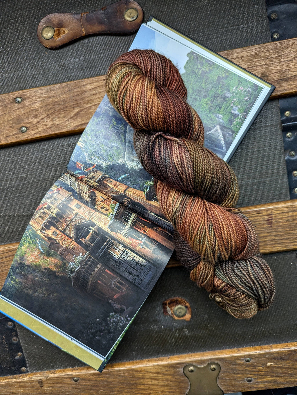 The Ginger Needle Yarns - Carja, Hand Dyed Yarn