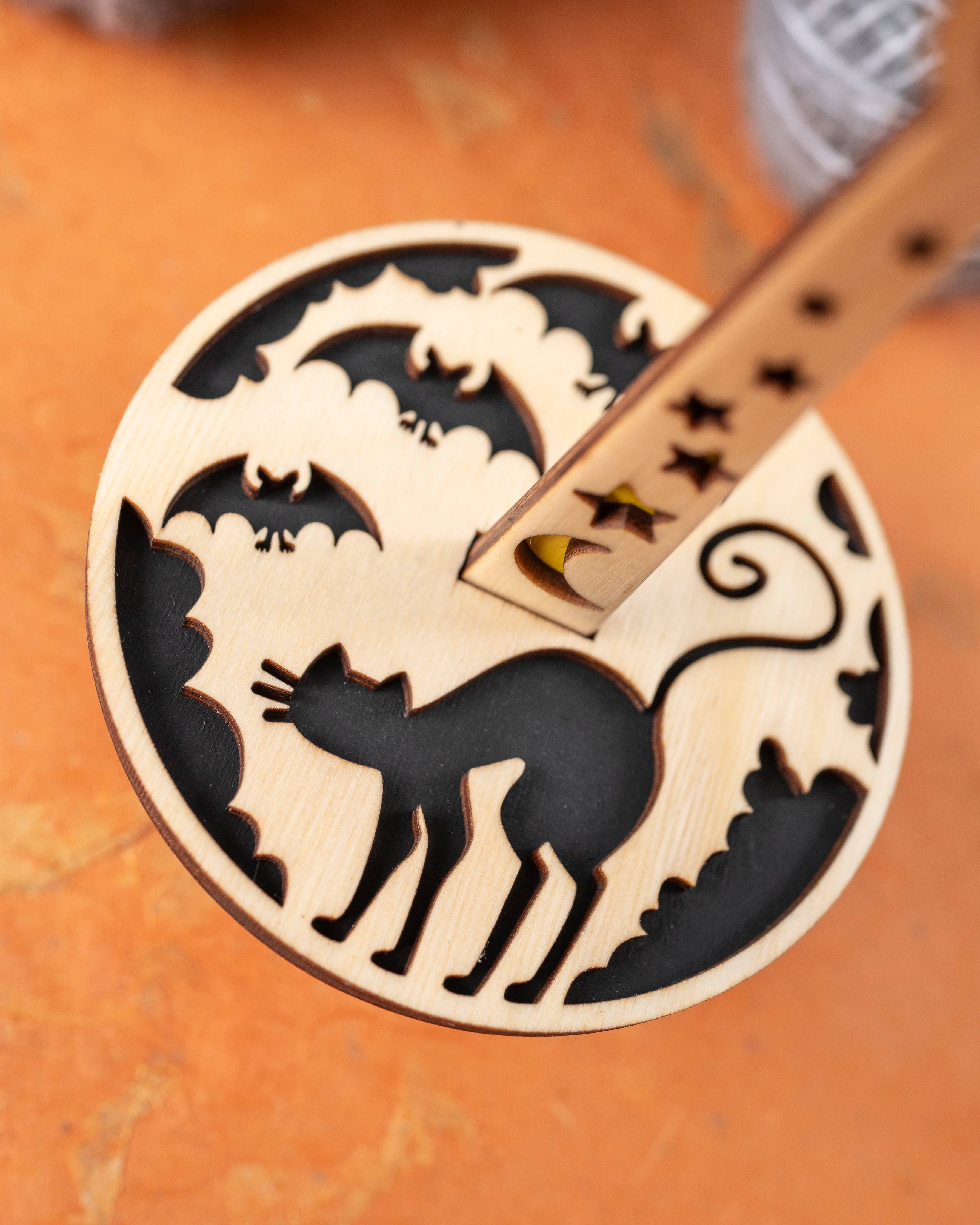 Lemonwood Mini Minder - Something Familiar