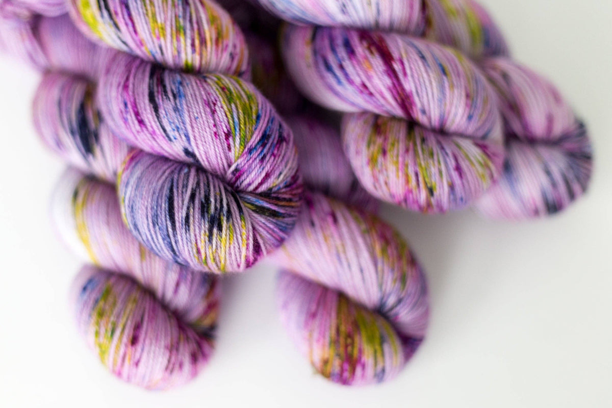 Blush Fiber Con- Painted Petals