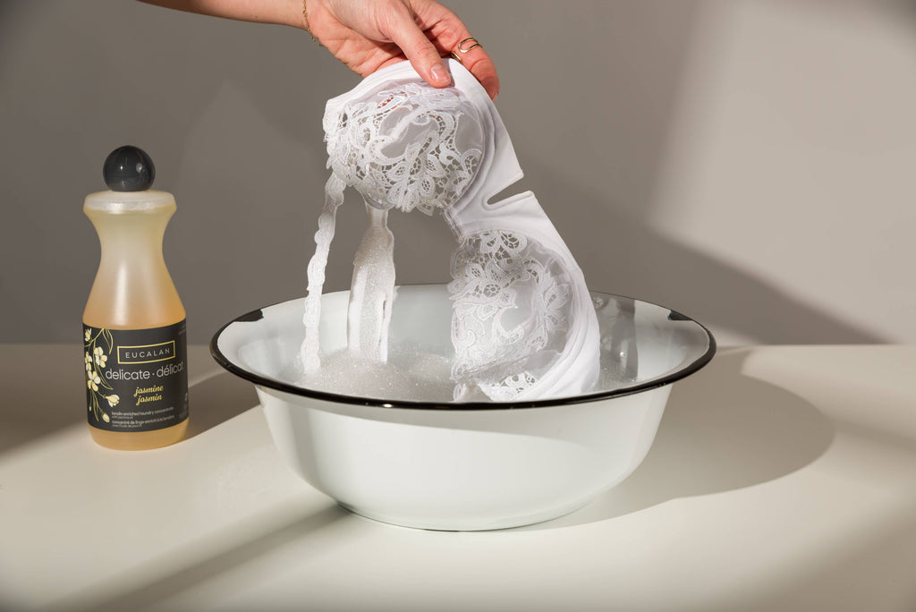 Jasmine Delicate Wash for Wool, Silk & Luxury Fibres 500mL