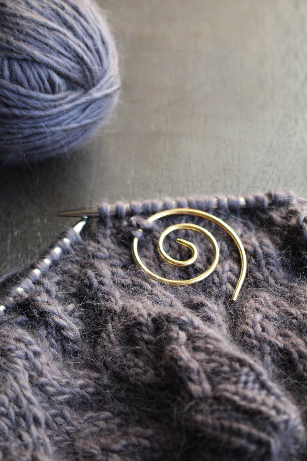 Curly Cable Needles