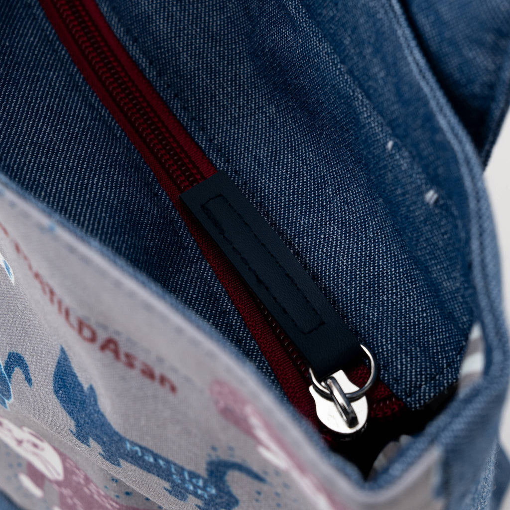 Kusuguru Japan Embroidered Cat Fabric Lunch Tote Bag