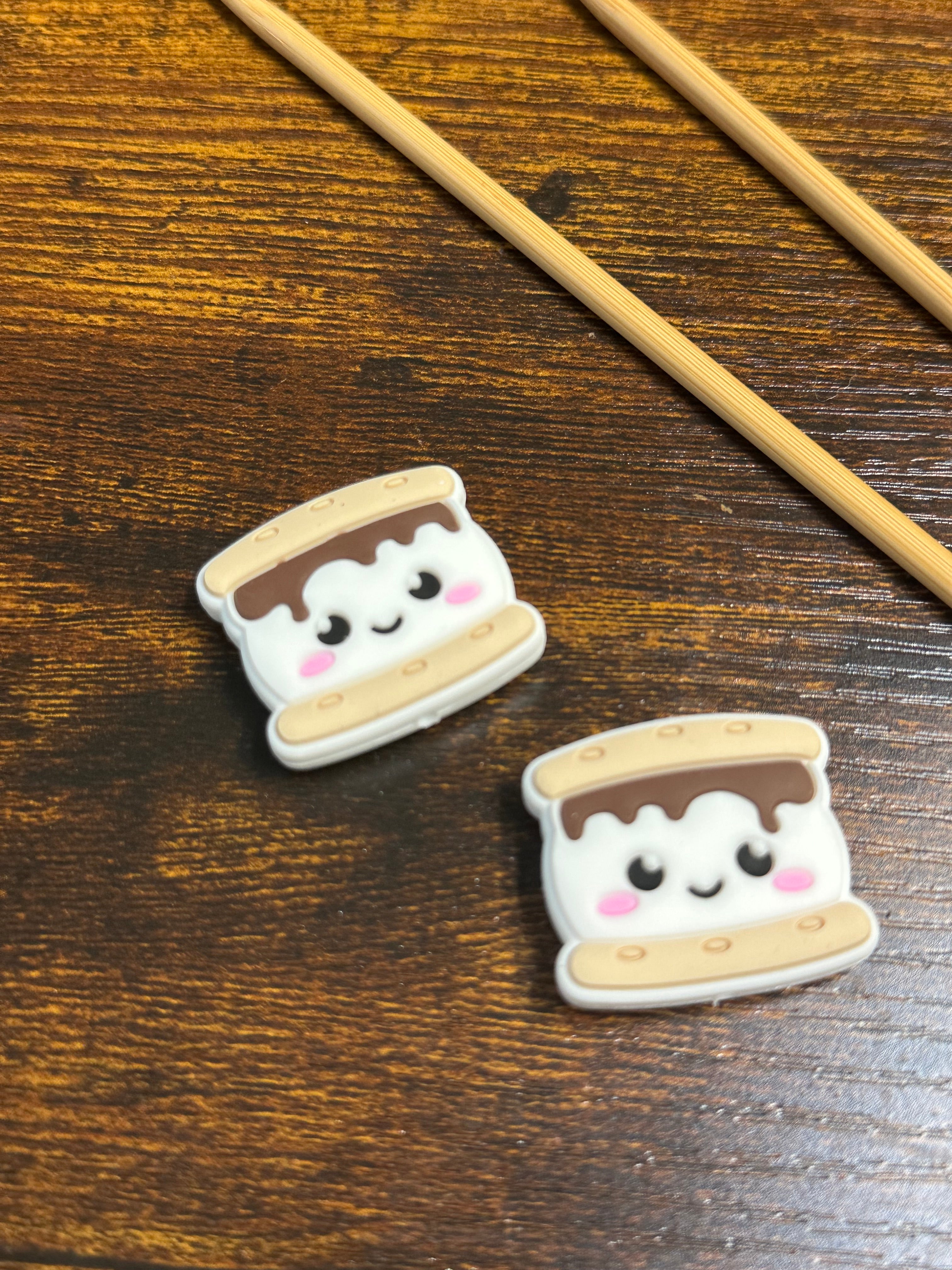 Cute s’mores Stitch Stoppers
