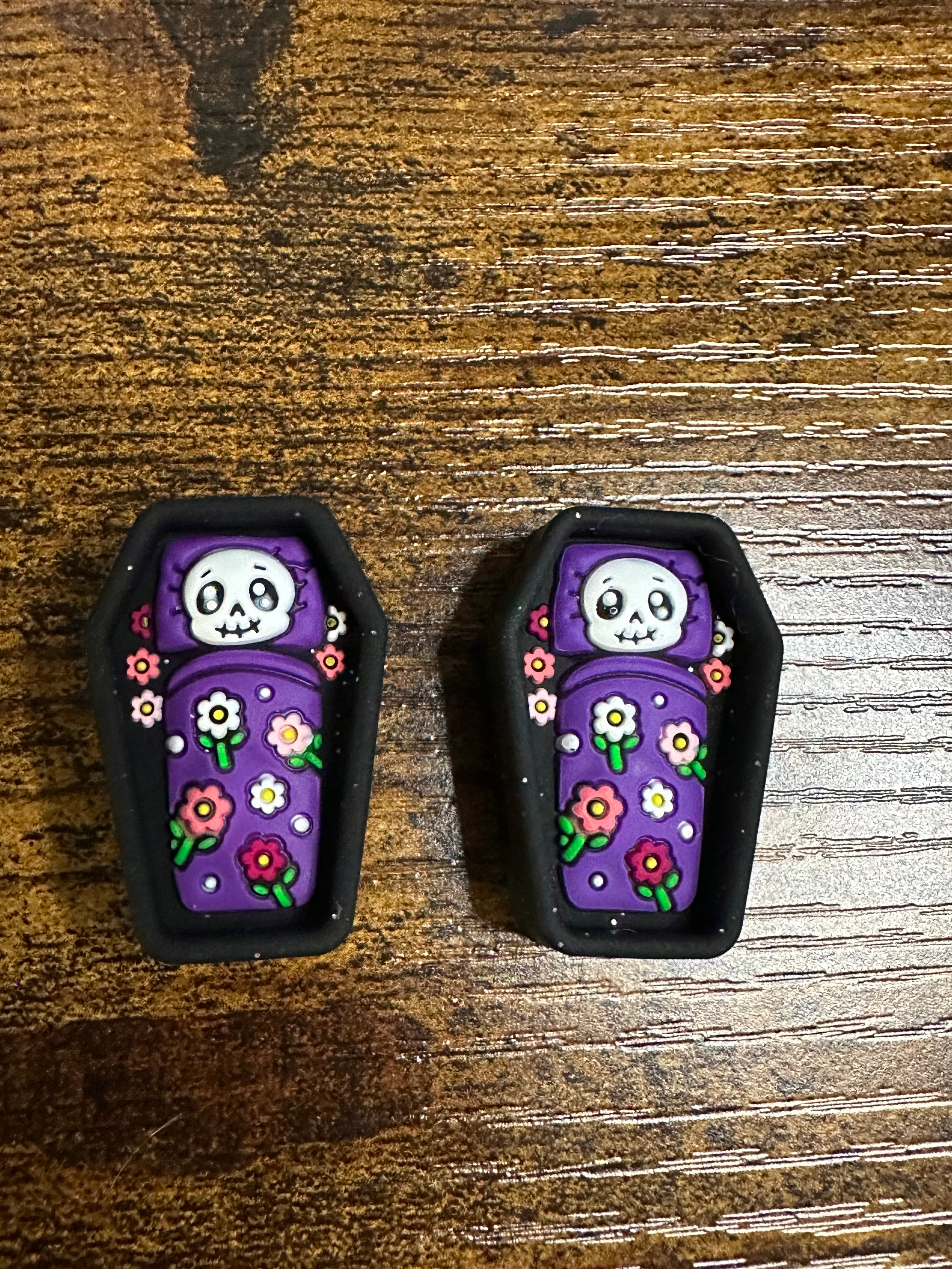 Sleepy skeleton stitch stoppers