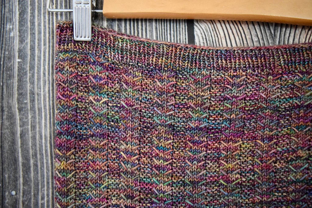 Summer Heat Cowl Knitting Paper Pattern