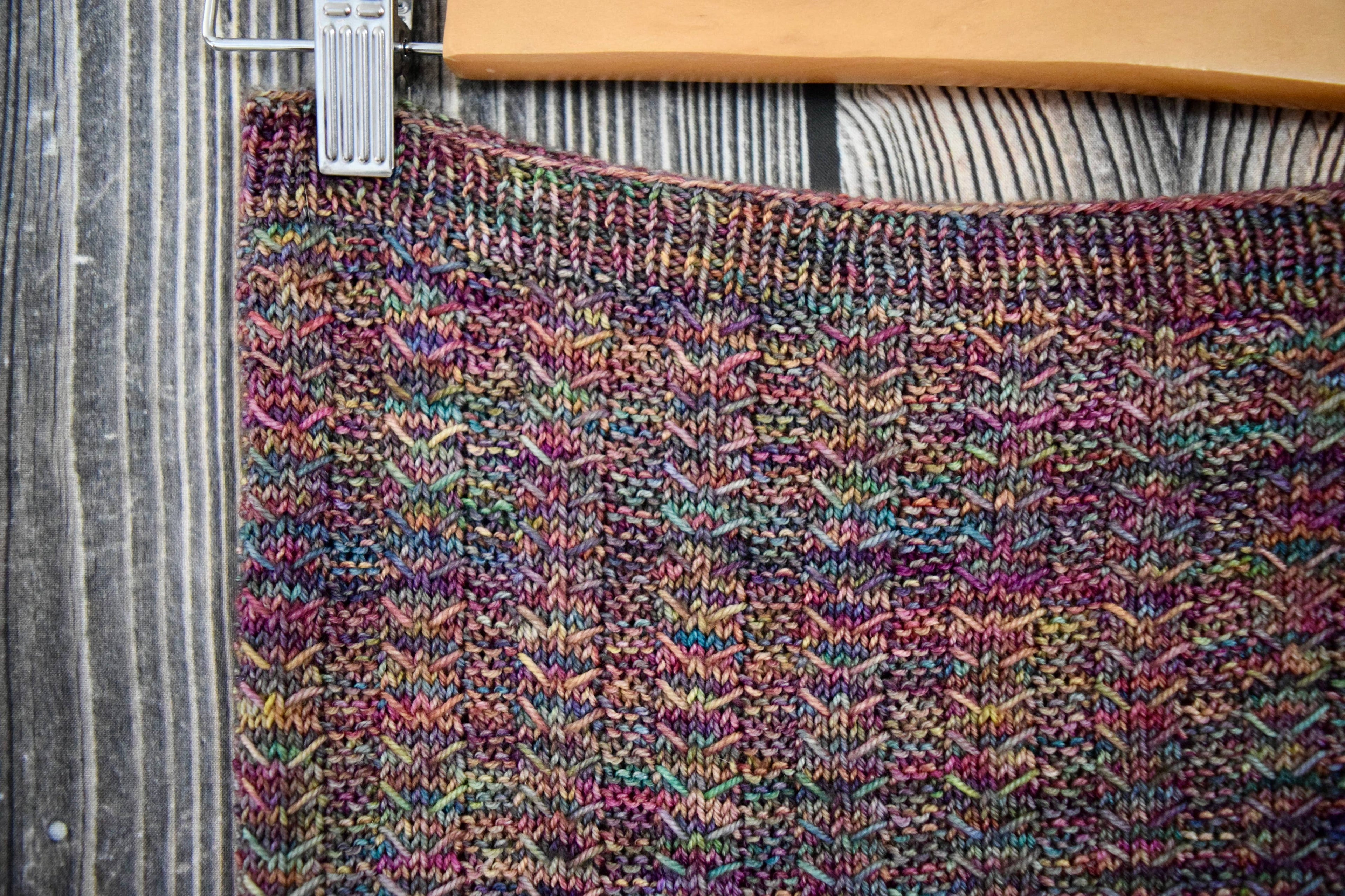 Summer Heat Cowl Knitting Paper Pattern