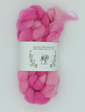 HM Lloyd Kent Romney Hand Dyed Roving - 100 g. braids - Pinks Pink