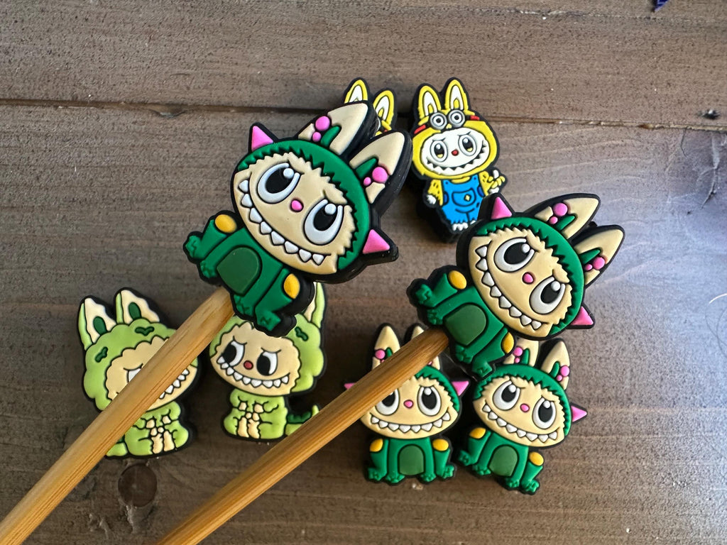 Mischievous Doll - more costumes - Stitch Stoppers