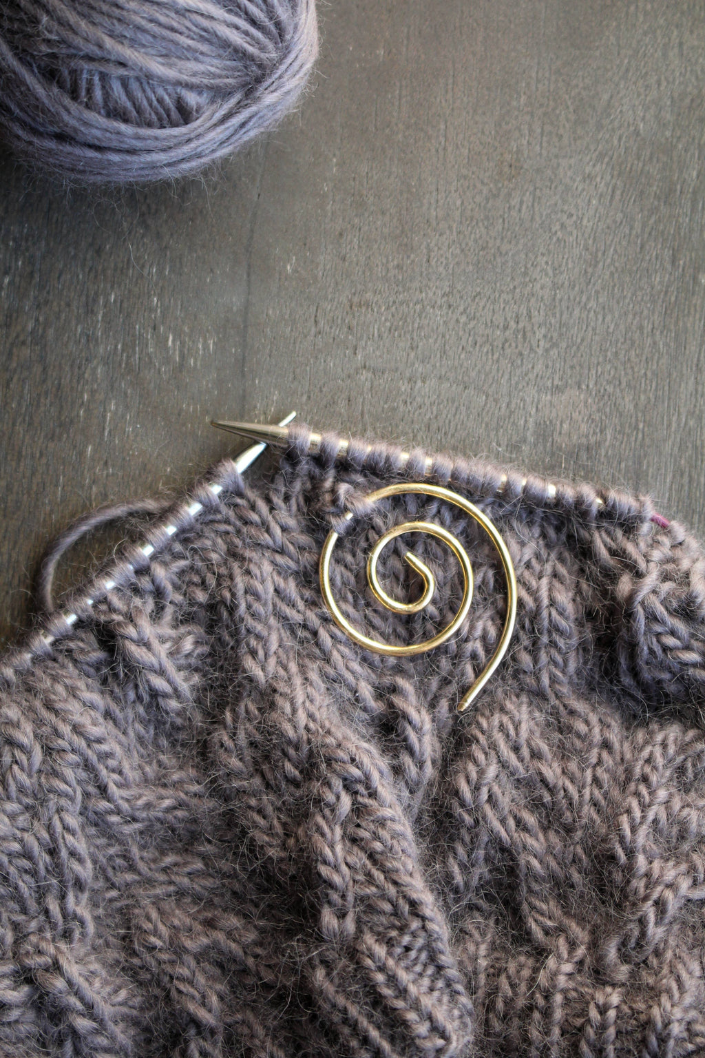 Curly Cable Needles