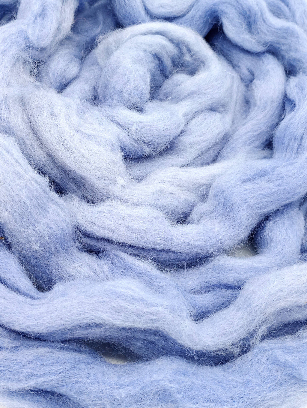 HM Lloyd Shetland Hand Dyed Roving - 100 g. braids - Midnight
