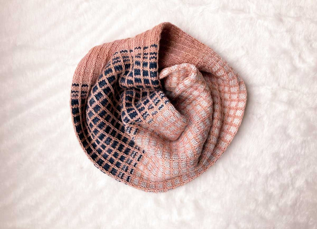 Cashmere Treats - Quadrant Cowl Knitting Kit