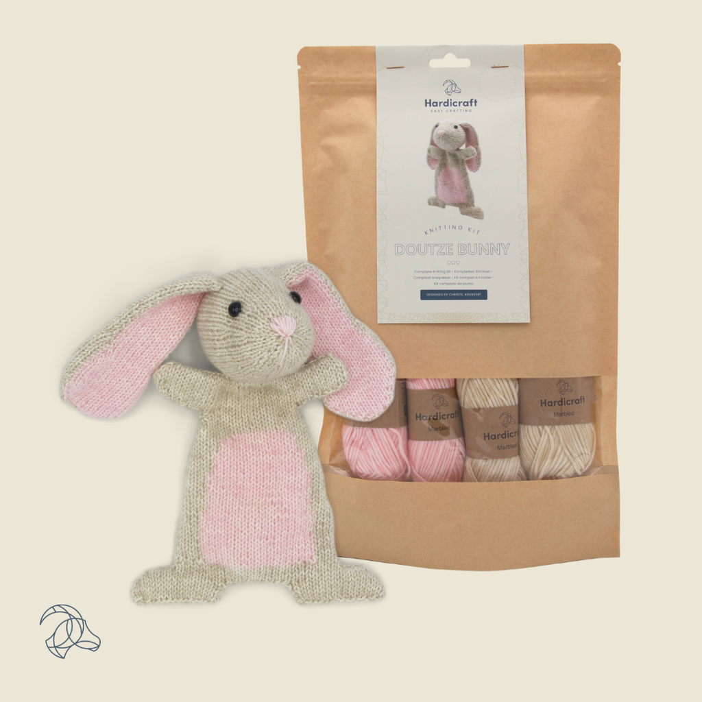 DIY Knitting Kit - Doutze Rabbit