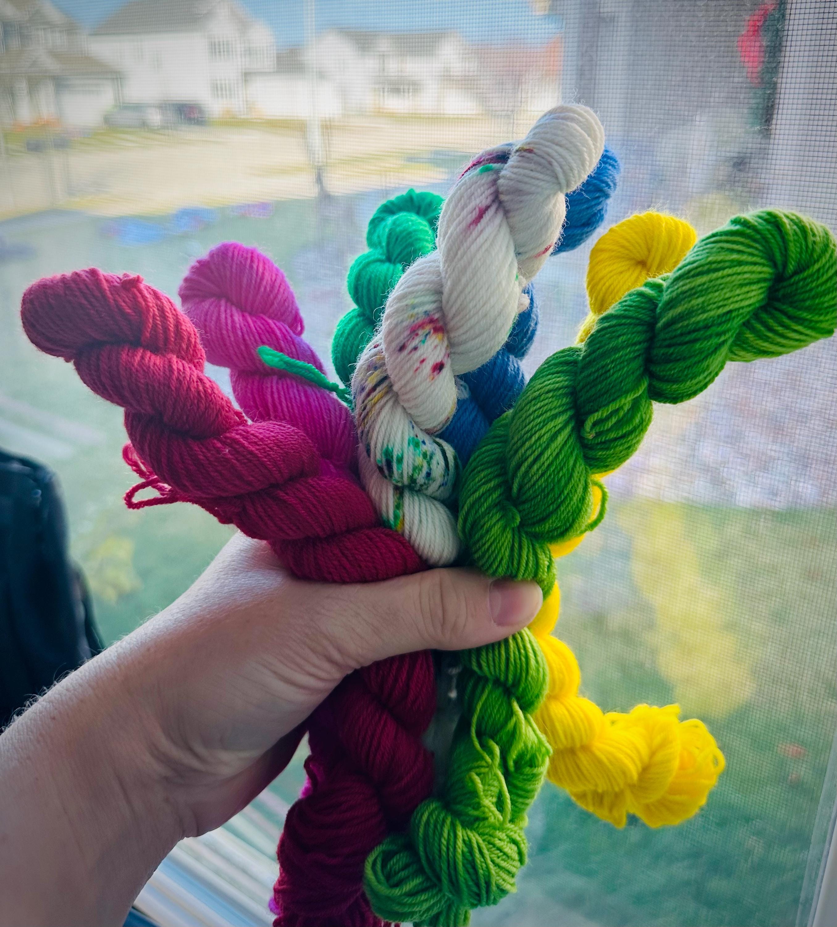 Christmas Wrapping Paper:   Mini Skein Set